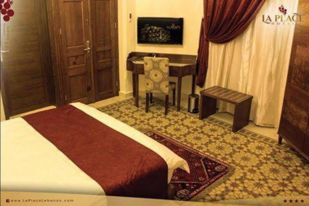 La Place Hotel Zahlé 外观 照片