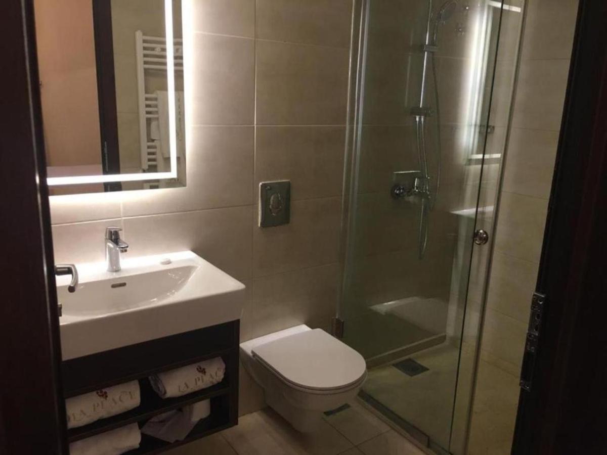 La Place Hotel Zahlé 外观 照片