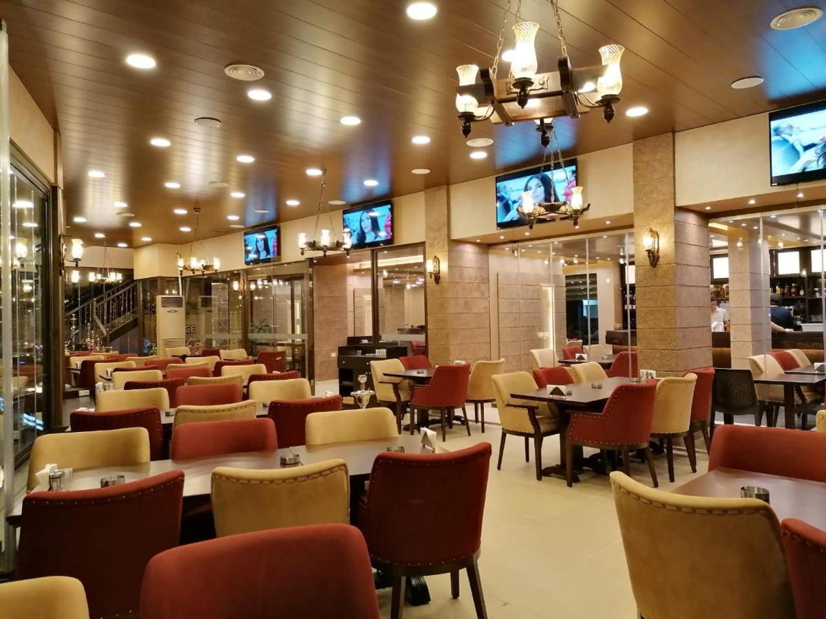 La Place Hotel Zahlé 外观 照片